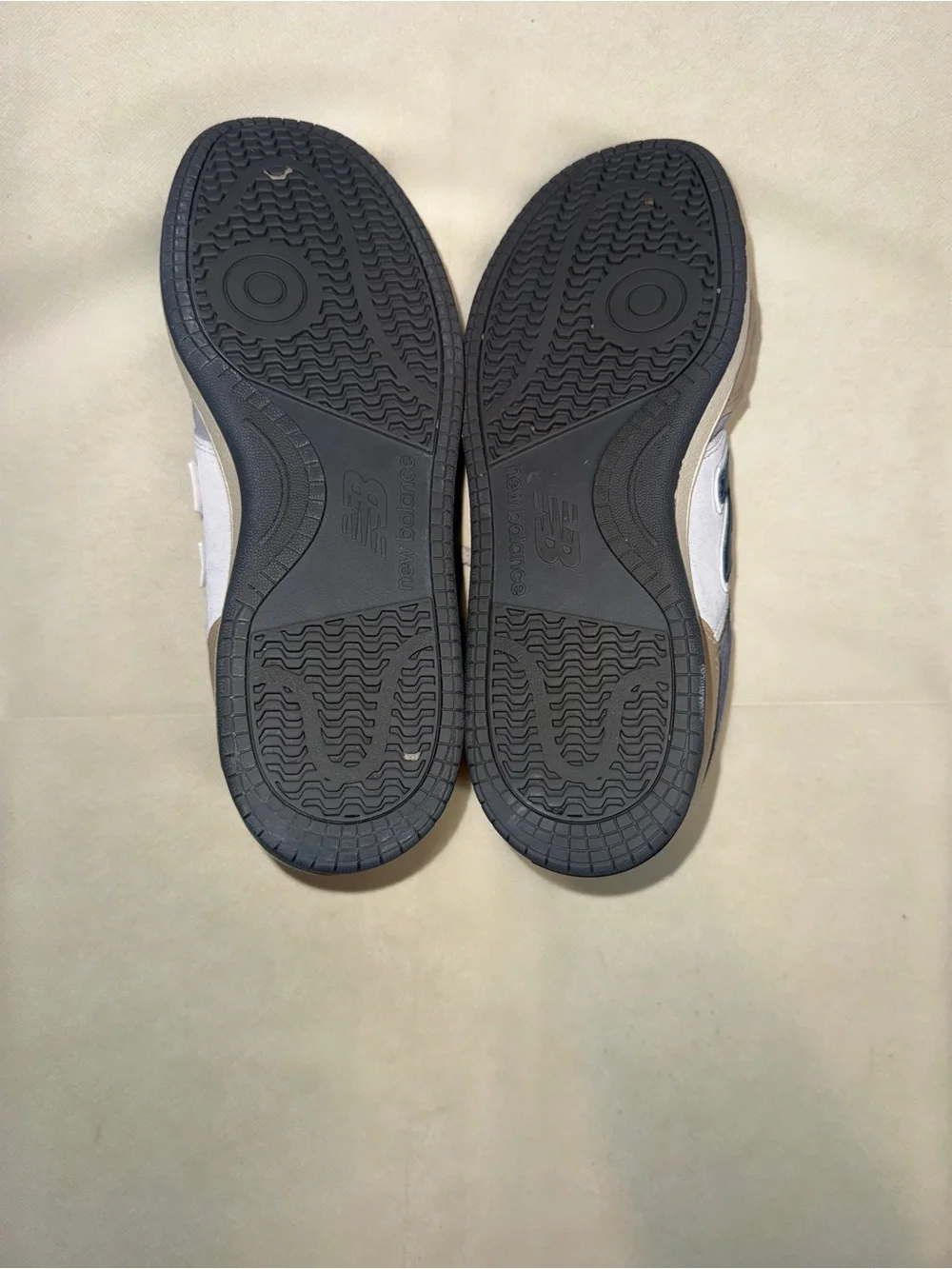New Balance Men's Navy, Gray and Tan Retro Walking Sneakers